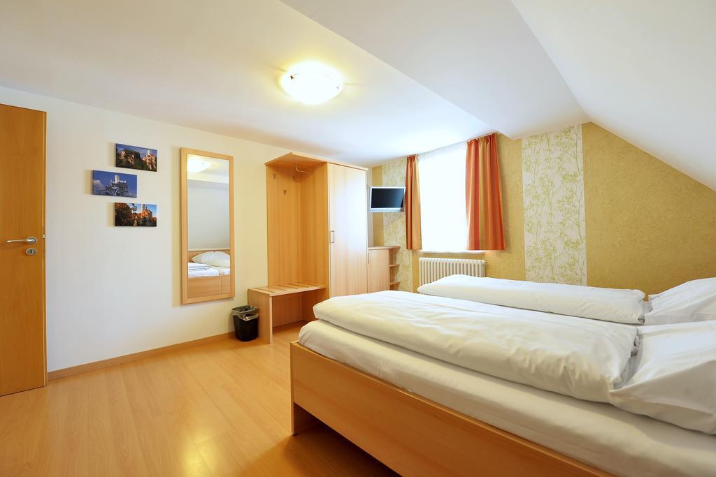 Gasthof Zum Lamm Gomadingen Dış mekan fotoğraf
